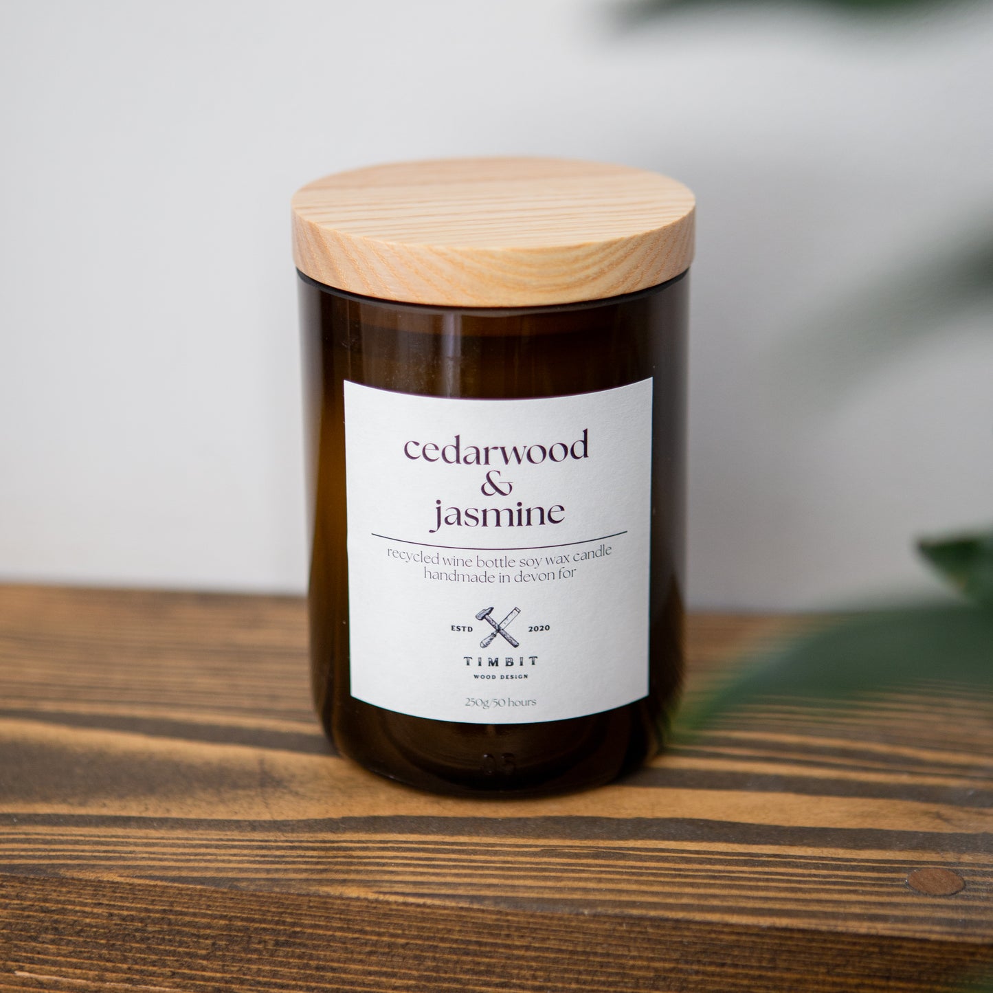 CEDARWOOD & JASMINE CANDLE